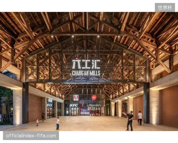 盲目追求转播屏幕建设导致部分商圈陷入资产闲置窘境 盲目追求转播屏幕建设导致部分商圈陷入资产闲置窘境